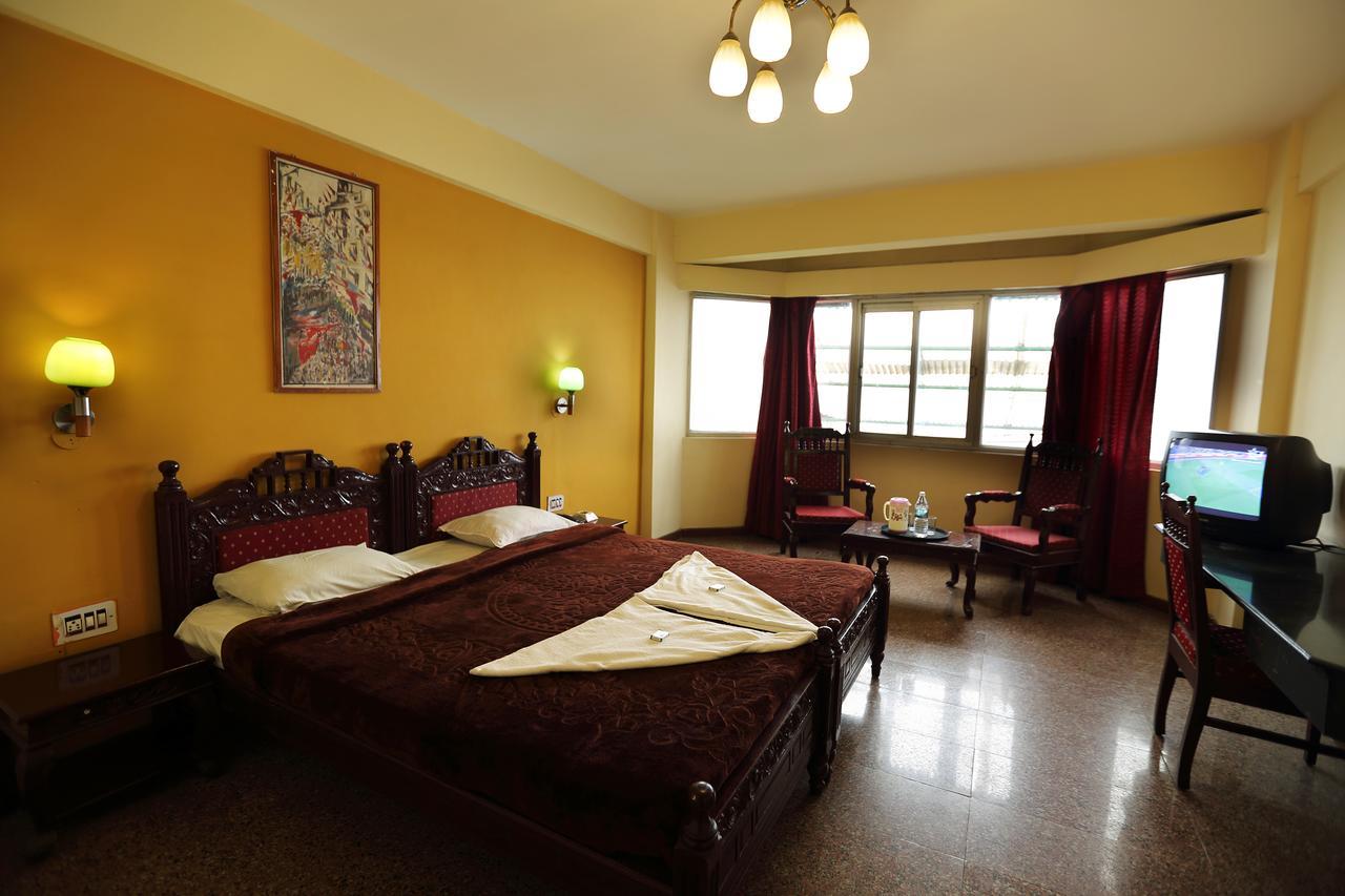 Hotel Charring Cross Ooty Exterior foto
